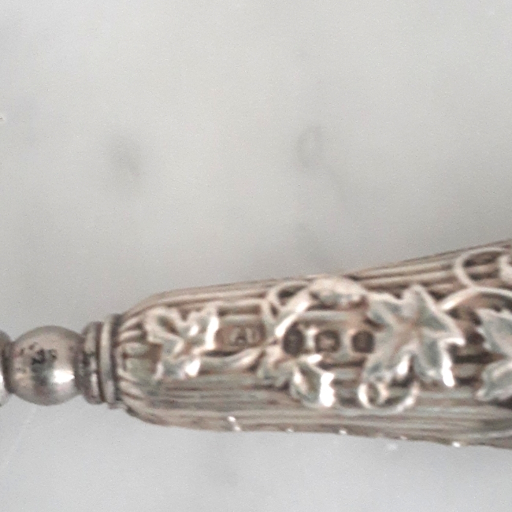 Victorian Hallmarked Silver Repousse Button-Hook … - image 5